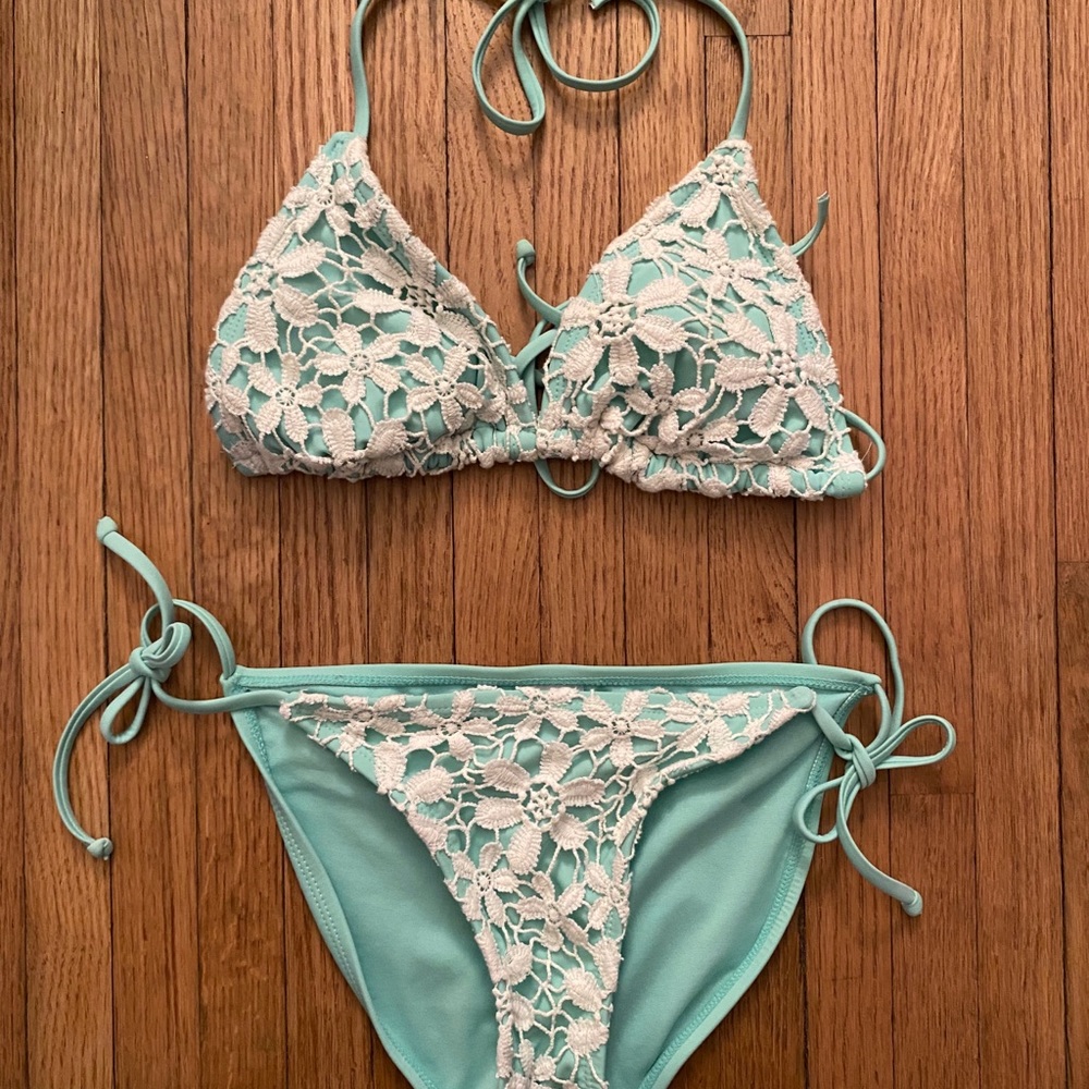 Xhilaration blue string bikini size small